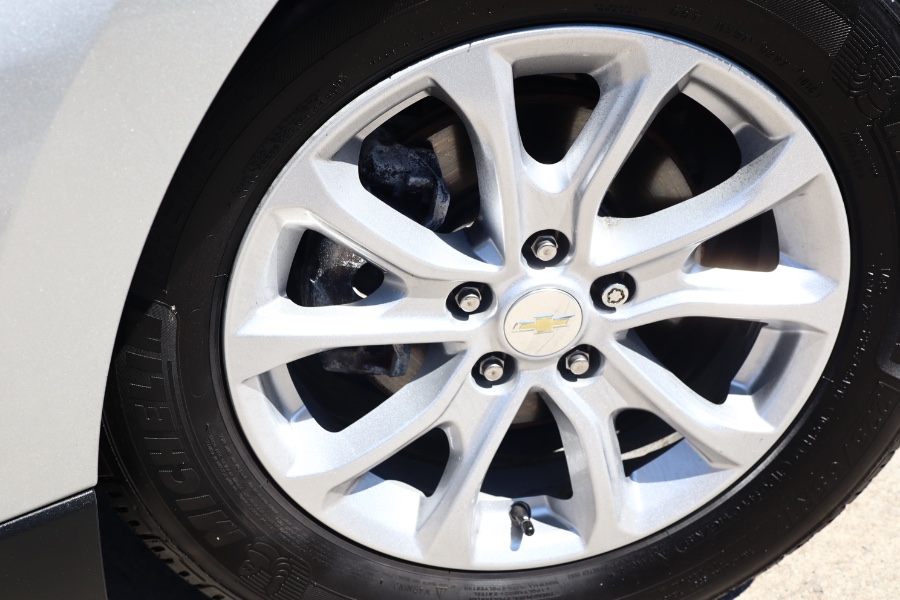 Used Chevrolet Equinox FWD 4dr LS w/1LS 2019 | Hillside Auto Mall Inc.. Jamaica, New York Used Chevrolet Equinox FWD 4dr LS w/1LS 2019 | Hillside Auto Mall Inc.. Jamaica, New York