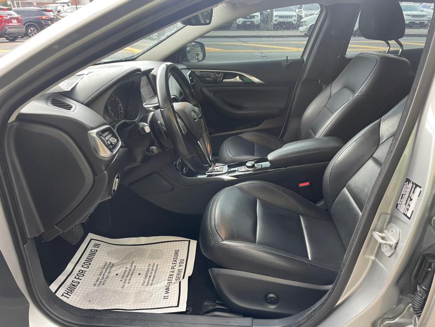 2017 INFINITI QX30 Luxury, available for sale in Jamaica, New York | Sylhet Motors Inc.. Jamaica, New York 2017 INFINITI QX30 Luxury, available for sale in Jamaica, New York | Sylhet Motors Inc.. Jamaica, New York