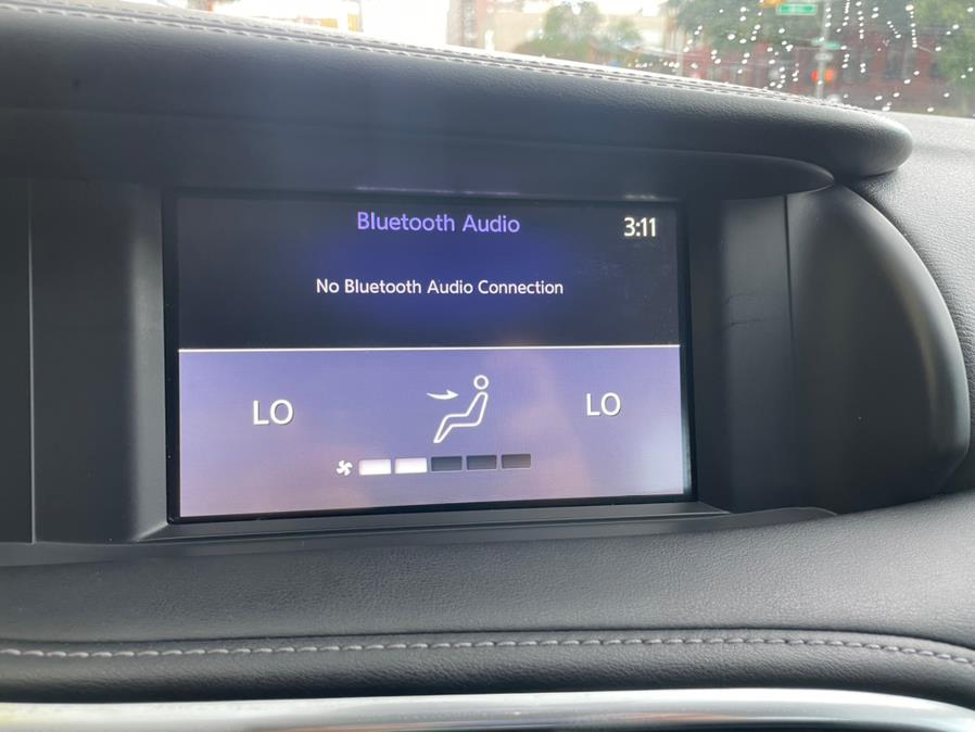 2017 INFINITI QX30 Luxury, available for sale in Jamaica, New York | Sylhet Motors Inc.. Jamaica, New York 2017 INFINITI QX30 Luxury, available for sale in Jamaica, New York | Sylhet Motors Inc.. Jamaica, New York
