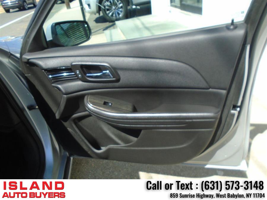 Used Chevrolet Malibu LTZ 4dr Sedan w/1LZ 2014 | Island Auto Buyers. West Babylon, New York Used Chevrolet Malibu LTZ 4dr Sedan w/1LZ 2014 | Island Auto Buyers. West Babylon, New York