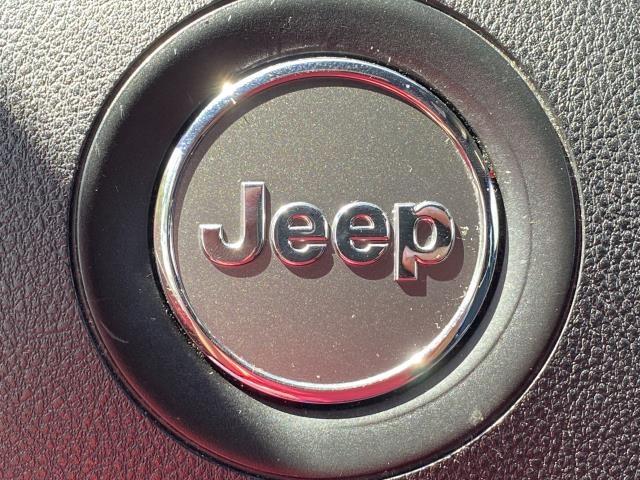 Used Jeep Grand Cherokee Laredo 2017 | Eastchester Motor Cars. Bronx, New York Used Jeep Grand Cherokee Laredo 2017 | Eastchester Motor Cars. Bronx, New York