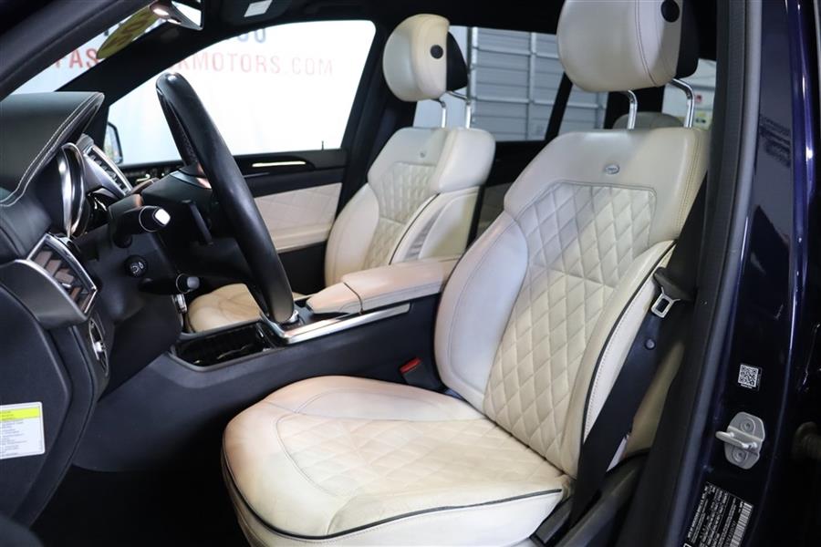 2014 Mercedes-benz Gl 550 4MATIC, available for sale in Paterson, New Jersey | Fast Track Motors. Paterson, New Jersey 2014 Mercedes-benz Gl 550 4MATIC, available for sale in Paterson, New Jersey | Fast Track Motors. Paterson, New Jersey