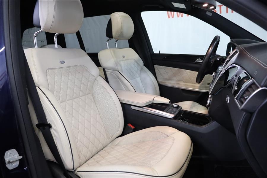 2014 Mercedes-benz Gl 550 4MATIC, available for sale in Paterson, New Jersey | Fast Track Motors. Paterson, New Jersey 2014 Mercedes-benz Gl 550 4MATIC, available for sale in Paterson, New Jersey | Fast Track Motors. Paterson, New Jersey