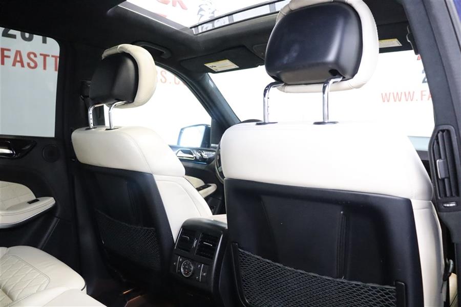 2014 Mercedes-benz Gl 550 4MATIC, available for sale in Paterson, New Jersey | Fast Track Motors. Paterson, New Jersey 2014 Mercedes-benz Gl 550 4MATIC, available for sale in Paterson, New Jersey | Fast Track Motors. Paterson, New Jersey