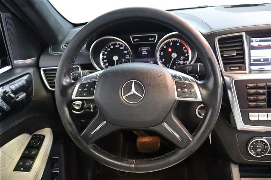 2014 Mercedes-benz Gl 550 4MATIC, available for sale in Paterson, New Jersey | Fast Track Motors. Paterson, New Jersey 2014 Mercedes-benz Gl 550 4MATIC, available for sale in Paterson, New Jersey | Fast Track Motors. Paterson, New Jersey