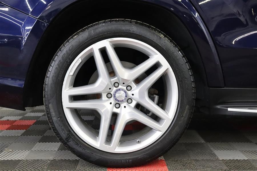 2014 Mercedes-benz Gl 550 4MATIC, available for sale in Paterson, New Jersey | Fast Track Motors. Paterson, New Jersey 2014 Mercedes-benz Gl 550 4MATIC, available for sale in Paterson, New Jersey | Fast Track Motors. Paterson, New Jersey