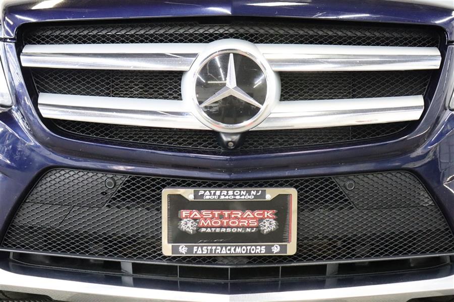 2014 Mercedes-benz Gl 550 4MATIC, available for sale in Paterson, New Jersey | Fast Track Motors. Paterson, New Jersey 2014 Mercedes-benz Gl 550 4MATIC, available for sale in Paterson, New Jersey | Fast Track Motors. Paterson, New Jersey