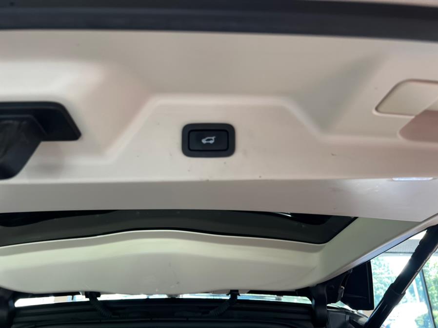 Used Land Rover Range Rover V6 Supercharged HSE SWB 2019 | Power Motors East. Massapequa Park, New York Used Land Rover Range Rover V6 Supercharged HSE SWB 2019 | Power Motors East. Massapequa Park, New York