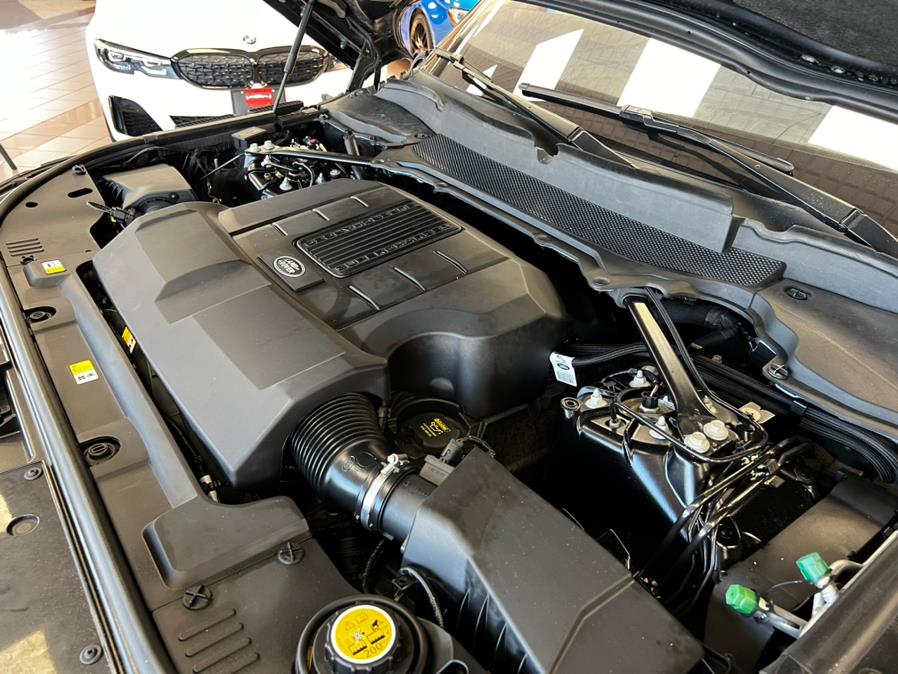 Used Land Rover Range Rover V6 Supercharged HSE SWB 2019 | Power Motors East. Massapequa Park, New York Used Land Rover Range Rover V6 Supercharged HSE SWB 2019 | Power Motors East. Massapequa Park, New York