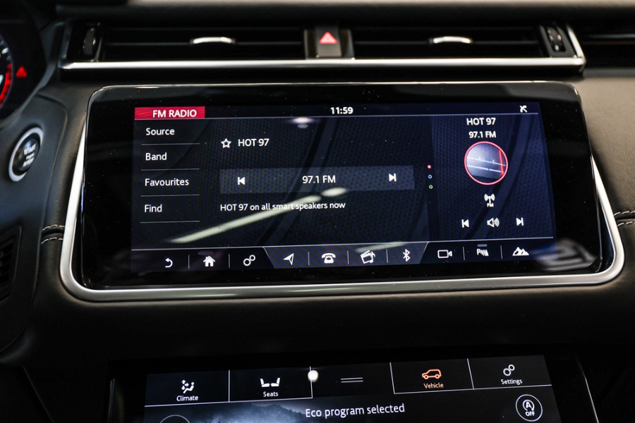2018 Land Rover Range Rover Velar P380 R-Dynamic SE, available for sale in ELMONT, New York | 26 Motors Long Island. ELMONT, New York 2018 Land Rover Range Rover Velar P380 R-Dynamic SE, available for sale in ELMONT, New York | 26 Motors Long Island. ELMONT, New York