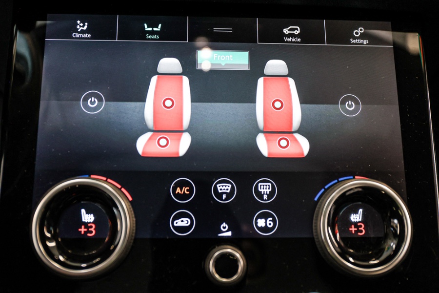 2018 Land Rover Range Rover Velar P380 R-Dynamic SE, available for sale in ELMONT, New York | 26 Motors Long Island. ELMONT, New York 2018 Land Rover Range Rover Velar P380 R-Dynamic SE, available for sale in ELMONT, New York | 26 Motors Long Island. ELMONT, New York