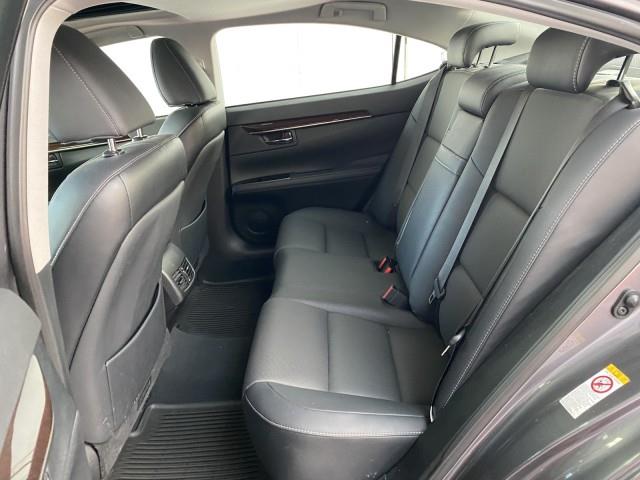 Used Lexus Es ES 350 2017 | Queens Auto Mall. Richmond Hill, New York Used Lexus Es ES 350 2017 | Queens Auto Mall. Richmond Hill, New York