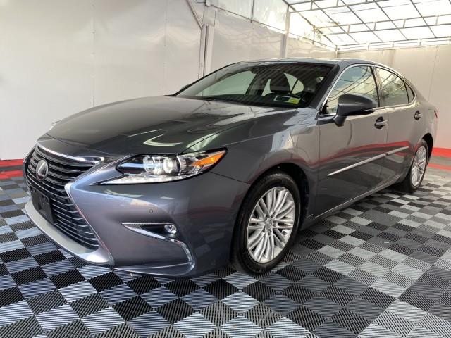 Used Lexus Es ES 350 2017 | Queens Auto Mall. Richmond Hill, New York Used Lexus Es ES 350 2017 | Queens Auto Mall. Richmond Hill, New York