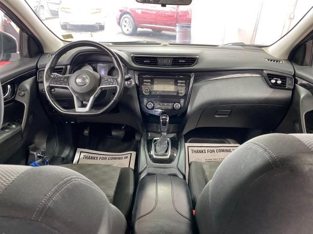 Used Nissan Rogue Sport AWD SV 2017 | Queens Auto Mall. Richmond Hill, New York Used Nissan Rogue Sport AWD SV 2017 | Queens Auto Mall. Richmond Hill, New York