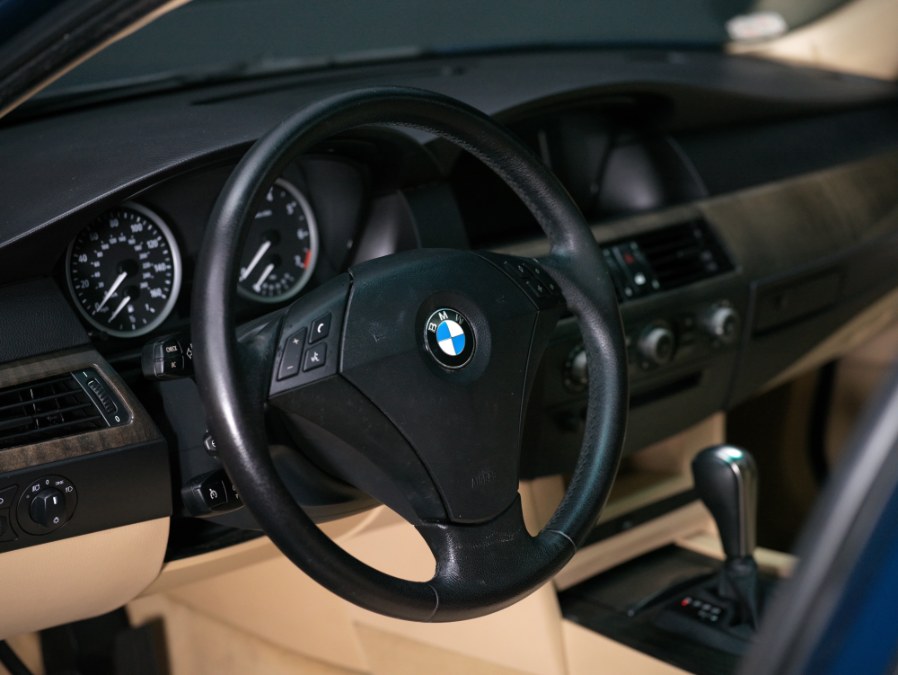 2004 BMW 5 Series 530i 4dr Sdn, available for sale in North Salem, New York | Meccanic Shop North Inc. North Salem, New York 2004 BMW 5 Series 530i 4dr Sdn, available for sale in North Salem, New York | Meccanic Shop North Inc. North Salem, New York