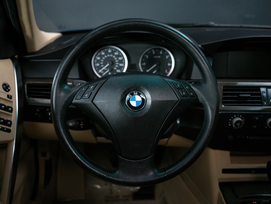 2004 BMW 5 Series 530i 4dr Sdn, available for sale in North Salem, New York | Meccanic Shop North Inc. North Salem, New York 2004 BMW 5 Series 530i 4dr Sdn, available for sale in North Salem, New York | Meccanic Shop North Inc. North Salem, New York