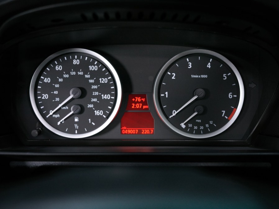 2004 BMW 5 Series 530i 4dr Sdn, available for sale in North Salem, New York | Meccanic Shop North Inc. North Salem, New York 2004 BMW 5 Series 530i 4dr Sdn, available for sale in North Salem, New York | Meccanic Shop North Inc. North Salem, New York
