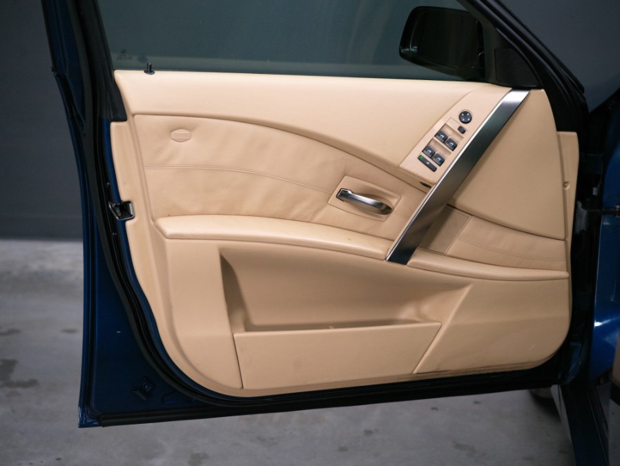 2004 BMW 5 Series 530i 4dr Sdn, available for sale in North Salem, New York | Meccanic Shop North Inc. North Salem, New York 2004 BMW 5 Series 530i 4dr Sdn, available for sale in North Salem, New York | Meccanic Shop North Inc. North Salem, New York
