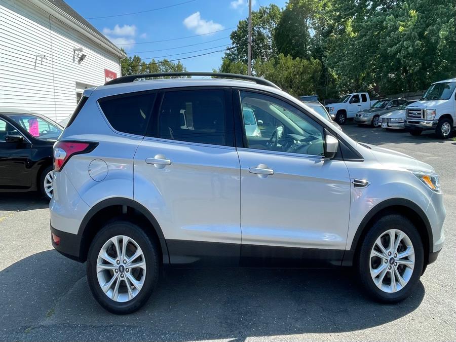 2018 Ford Escape SE 4WD, available for sale in Agawam, Massachusetts | Malkoon Motors. Agawam, Massachusetts 2018 Ford Escape SE 4WD, available for sale in Agawam, Massachusetts | Malkoon Motors. Agawam, Massachusetts