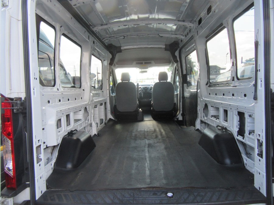 Used Ford Transit Cargo Van T-250 148" Med Rf 9000 GVWR Sliding RH Dr 2015 | Royalty Auto Sales. Little Ferry, New Jersey Used Ford Transit Cargo Van T-250 148" Med Rf 9000 GVWR Sliding RH Dr 2015 | Royalty Auto Sales. Little Ferry, New Jersey