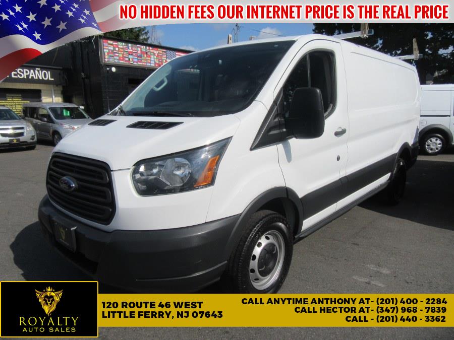 Used Ford Transit Cargo Van T-250 130" Low Rf 9000 GVWR Swing-Out RH Dr 2016 | Royalty Auto Sales. Little Ferry, New Jersey