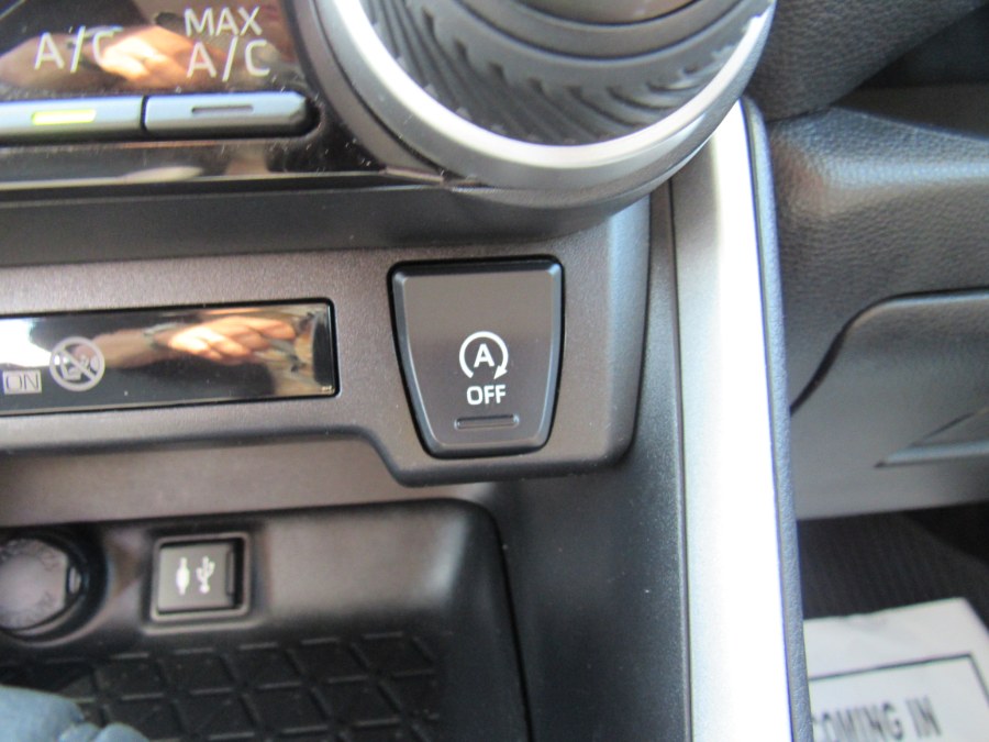 Used Toyota RAV4 LE 2019 | Hilario's Auto Sales Inc.. Worcester, Massachusetts Used Toyota RAV4 LE 2019 | Hilario's Auto Sales Inc.. Worcester, Massachusetts