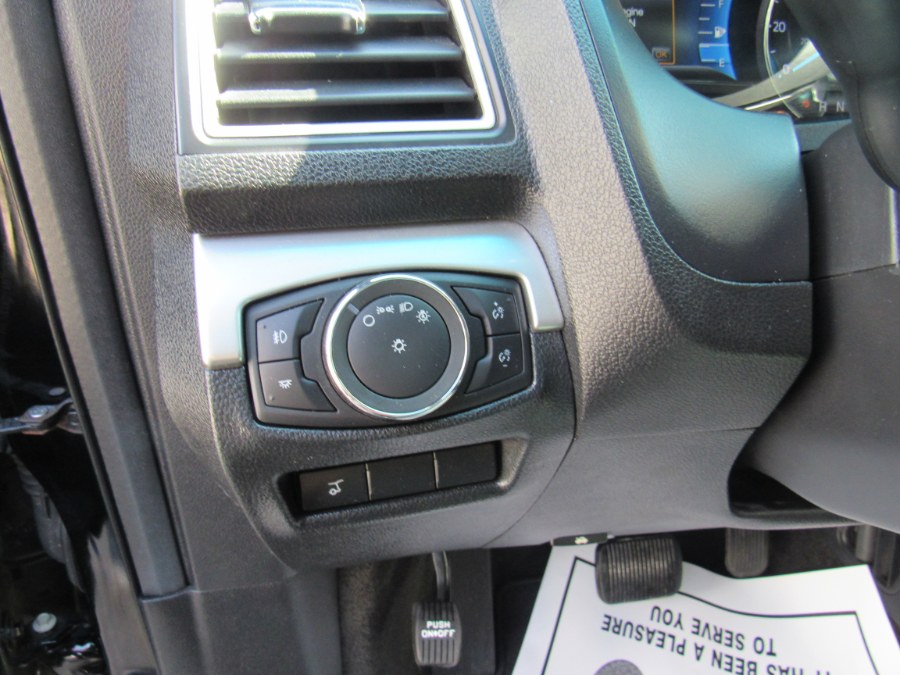 2016 Ford Explorer XLT, available for sale in Worcester, Massachusetts | Hilario's Auto Sales Inc.. Worcester, Massachusetts 2016 Ford Explorer XLT, available for sale in Worcester, Massachusetts | Hilario's Auto Sales Inc.. Worcester, Massachusetts