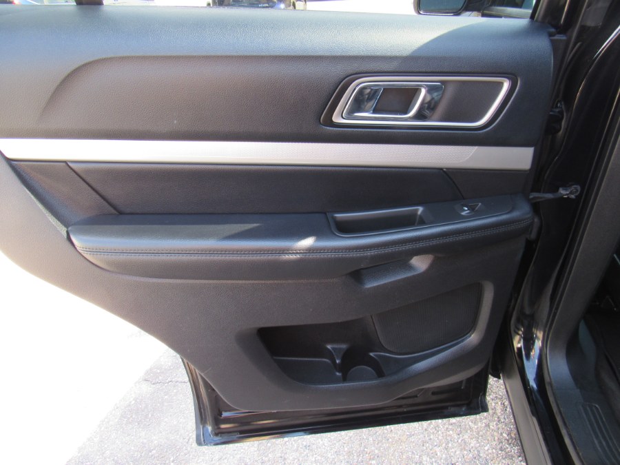 2016 Ford Explorer XLT, available for sale in Worcester, Massachusetts | Hilario's Auto Sales Inc.. Worcester, Massachusetts 2016 Ford Explorer XLT, available for sale in Worcester, Massachusetts | Hilario's Auto Sales Inc.. Worcester, Massachusetts