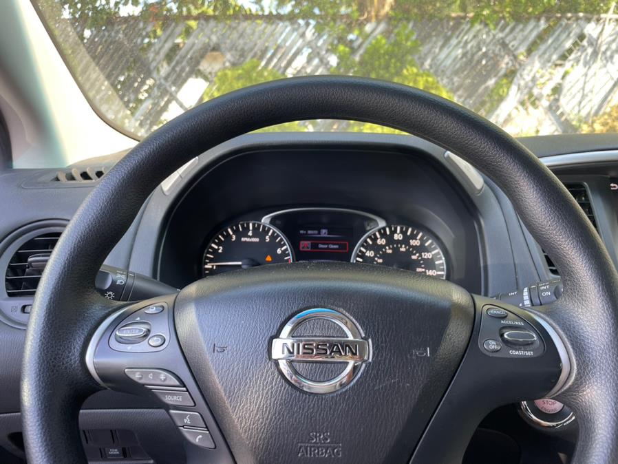 Used Nissan Pathfinder 4x4 S. CLEAN CARFAX!!! 2017 | Sunrise Auto Sales. Rosedale, New York Used Nissan Pathfinder 4x4 S. CLEAN CARFAX!!! 2017 | Sunrise Auto Sales. Rosedale, New York