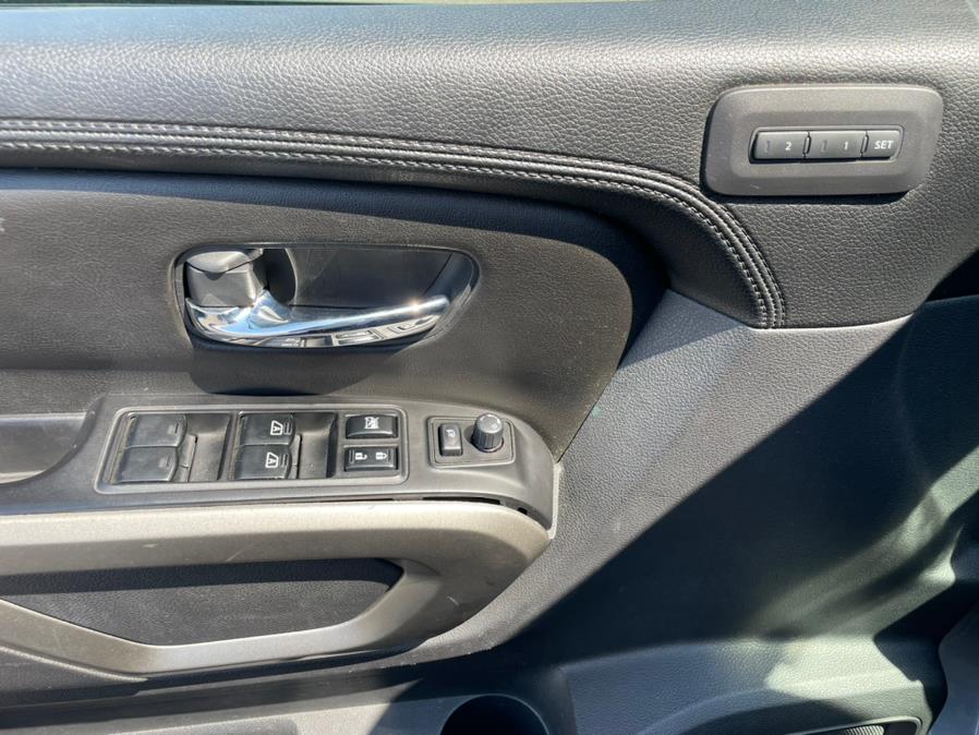 2015 Nissan Armada Platinum. CLEAN CARFAX!, available for sale in Rosedale, New York | Sunrise Auto Sales. Rosedale, New York 2015 Nissan Armada Platinum. CLEAN CARFAX!, available for sale in Rosedale, New York | Sunrise Auto Sales. Rosedale, New York