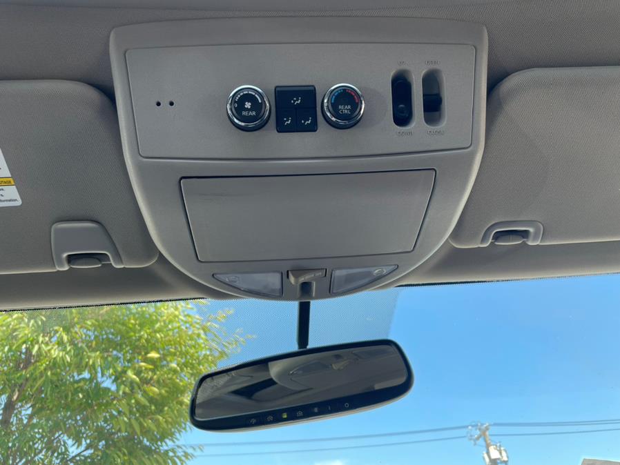 2015 Nissan Armada Platinum. CLEAN CARFAX!, available for sale in Rosedale, New York | Sunrise Auto Sales. Rosedale, New York 2015 Nissan Armada Platinum. CLEAN CARFAX!, available for sale in Rosedale, New York | Sunrise Auto Sales. Rosedale, New York