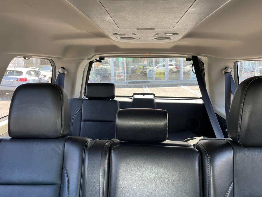 2015 Nissan Armada Platinum. CLEAN CARFAX!, available for sale in Rosedale, New York | Sunrise Auto Sales. Rosedale, New York 2015 Nissan Armada Platinum. CLEAN CARFAX!, available for sale in Rosedale, New York | Sunrise Auto Sales. Rosedale, New York