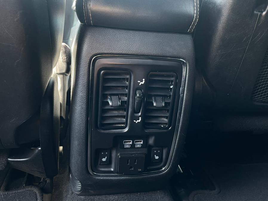 2014 Jeep Grand Cherokee Limited. CLEAN CARFAX!, available for sale in Rosedale, New York | Sunrise Auto Sales. Rosedale, New York 2014 Jeep Grand Cherokee Limited. CLEAN CARFAX!, available for sale in Rosedale, New York | Sunrise Auto Sales. Rosedale, New York