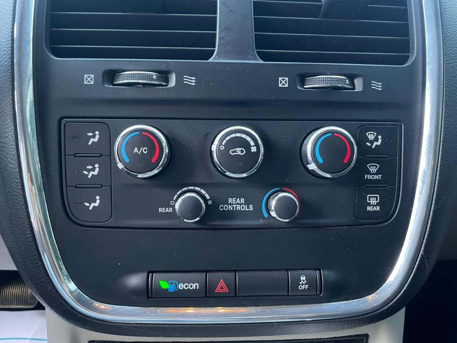 2015 Dodge Grand Caravan SXT. LOW MILES! 3RD ROW SEAT!!!, available for sale in Rosedale, New York | Sunrise Auto Sales. Rosedale, New York 2015 Dodge Grand Caravan SXT. LOW MILES! 3RD ROW SEAT!!!, available for sale in Rosedale, New York | Sunrise Auto Sales. Rosedale, New York