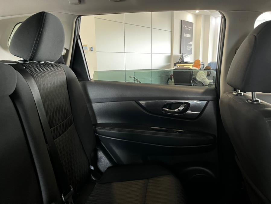 2020 Nissan Rogue AWD SV, available for sale in Franklin Square, New York | Luxury Motor Club. Franklin Square, New York 2020 Nissan Rogue AWD SV, available for sale in Franklin Square, New York | Luxury Motor Club. Franklin Square, New York