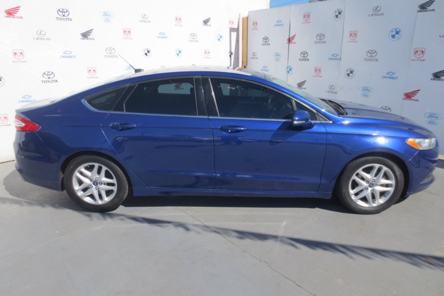 Used Ford Fusion 4dr Sdn SE FWD 2016 | Auto Max Of Santa Ana. Santa Ana, California Used Ford Fusion 4dr Sdn SE FWD 2016 | Auto Max Of Santa Ana. Santa Ana, California