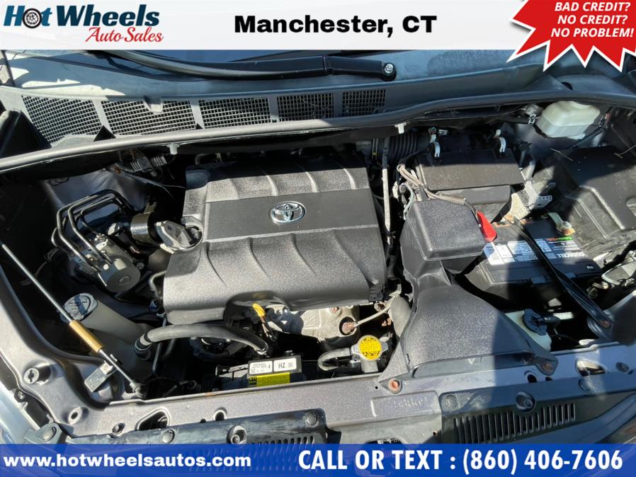 Used Toyota Sienna 5dr 8-Pass Van V6 LE FWD 2013 | Hot Wheels Auto Sales LLC. Manchester, Connecticut Used Toyota Sienna 5dr 8-Pass Van V6 LE FWD 2013 | Hot Wheels Auto Sales LLC. Manchester, Connecticut