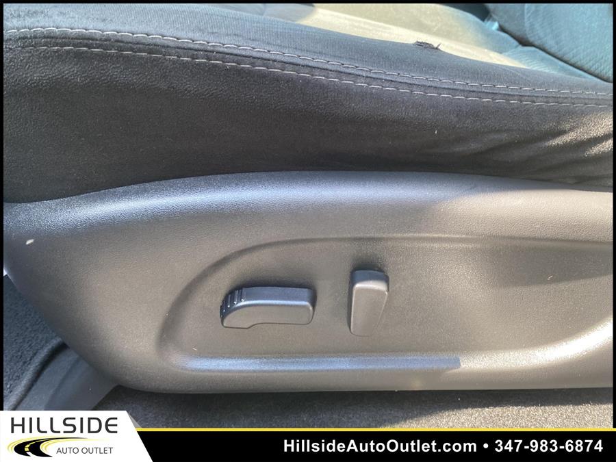 Used Nissan Pathfinder SV 2014 | Hillside Auto Outlet. Jamaica, New York Used Nissan Pathfinder SV 2014 | Hillside Auto Outlet. Jamaica, New York