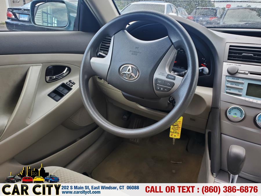 2009 Toyota Camry 4dr Sdn I4 Auto LE (Natl), available for sale in East Windsor, Connecticut | Car City LLC. East Windsor, Connecticut 2009 Toyota Camry 4dr Sdn I4 Auto LE (Natl), available for sale in East Windsor, Connecticut | Car City LLC. East Windsor, Connecticut