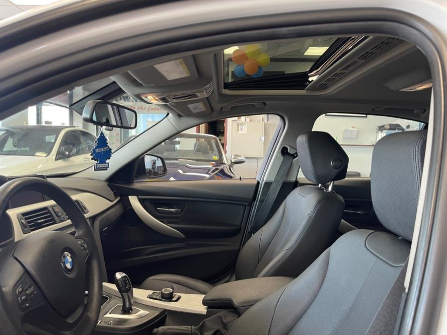 2018 BMW 3 Series 320i xDrive Sedan, available for sale in Inwood, New York | 5 Towns Drive. Inwood, New York 2018 BMW 3 Series 320i xDrive Sedan, available for sale in Inwood, New York | 5 Towns Drive. Inwood, New York