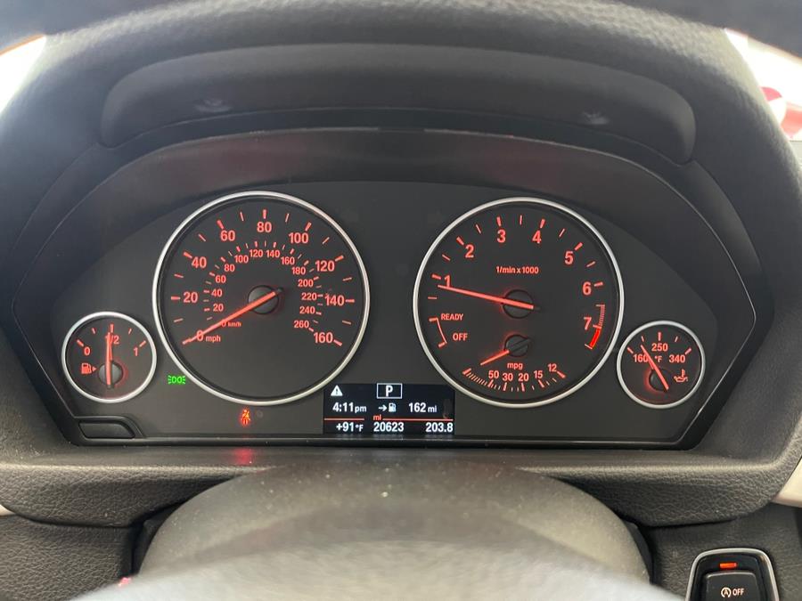 2018 BMW 3 Series 320i xDrive Sedan, available for sale in Inwood, New York | 5 Towns Drive. Inwood, New York 2018 BMW 3 Series 320i xDrive Sedan, available for sale in Inwood, New York | 5 Towns Drive. Inwood, New York