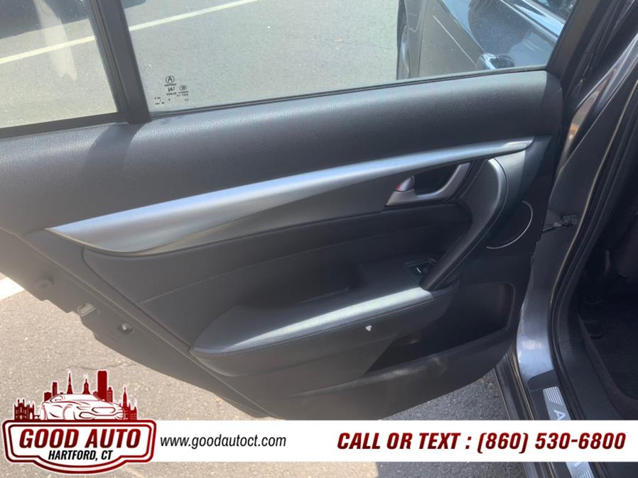 Used Acura TL 4dr Sdn Auto SH-AWD Tech 2010 | Good Auto LLC. Hartford, Connecticut Used Acura TL 4dr Sdn Auto SH-AWD Tech 2010 | Good Auto LLC. Hartford, Connecticut