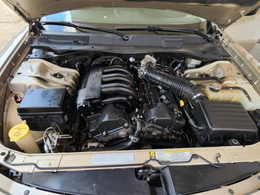 2009 Dodge Charger 4dr Sdn SE RWD, available for sale in New Britain, Connecticut | Supreme Automotive. New Britain, Connecticut 2009 Dodge Charger 4dr Sdn SE RWD, available for sale in New Britain, Connecticut | Supreme Automotive. New Britain, Connecticut