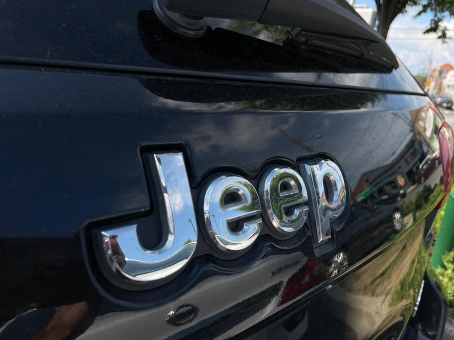 2014 Jeep Grand Cherokee Limited. CLEAN CARFAX!, available for sale in Elmont, New York | Sunrise of Elmont. Elmont, New York 2014 Jeep Grand Cherokee Limited. CLEAN CARFAX!, available for sale in Elmont, New York | Sunrise of Elmont. Elmont, New York