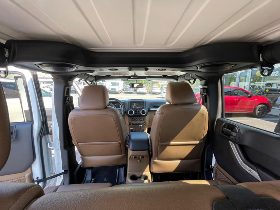 Used Jeep Wrangler Unlimited Sahara. CLEAN CARFAX! 2014 | Sunrise of Elmont. Elmont, New York Used Jeep Wrangler Unlimited Sahara. CLEAN CARFAX! 2014 | Sunrise of Elmont. Elmont, New York