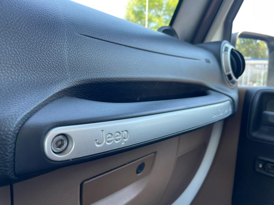 Used Jeep Wrangler Unlimited Sahara. CLEAN CARFAX! 2014 | Sunrise of Elmont. Elmont, New York Used Jeep Wrangler Unlimited Sahara. CLEAN CARFAX! 2014 | Sunrise of Elmont. Elmont, New York