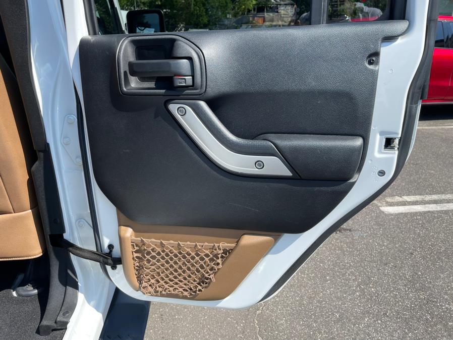 Used Jeep Wrangler Unlimited Sahara. CLEAN CARFAX! 2014 | Sunrise of Elmont. Elmont, New York Used Jeep Wrangler Unlimited Sahara. CLEAN CARFAX! 2014 | Sunrise of Elmont. Elmont, New York