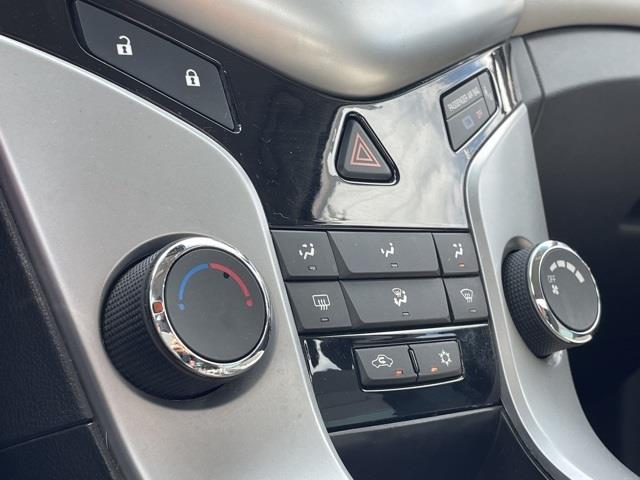 Used Chevrolet Cruze LS 2012 | Blasius Federal Road. Brookfield, Connecticut Used Chevrolet Cruze LS 2012 | Blasius Federal Road. Brookfield, Connecticut