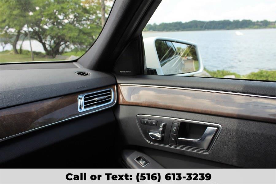 2016 Mercedes-Benz E-Class 4dr Sdn E 350 Luxury 4MATIC, available for sale in Great Neck, New York | Great Neck Car Buyers & Sellers. Great Neck, New York 2016 Mercedes-Benz E-Class 4dr Sdn E 350 Luxury 4MATIC, available for sale in Great Neck, New York | Great Neck Car Buyers & Sellers. Great Neck, New York