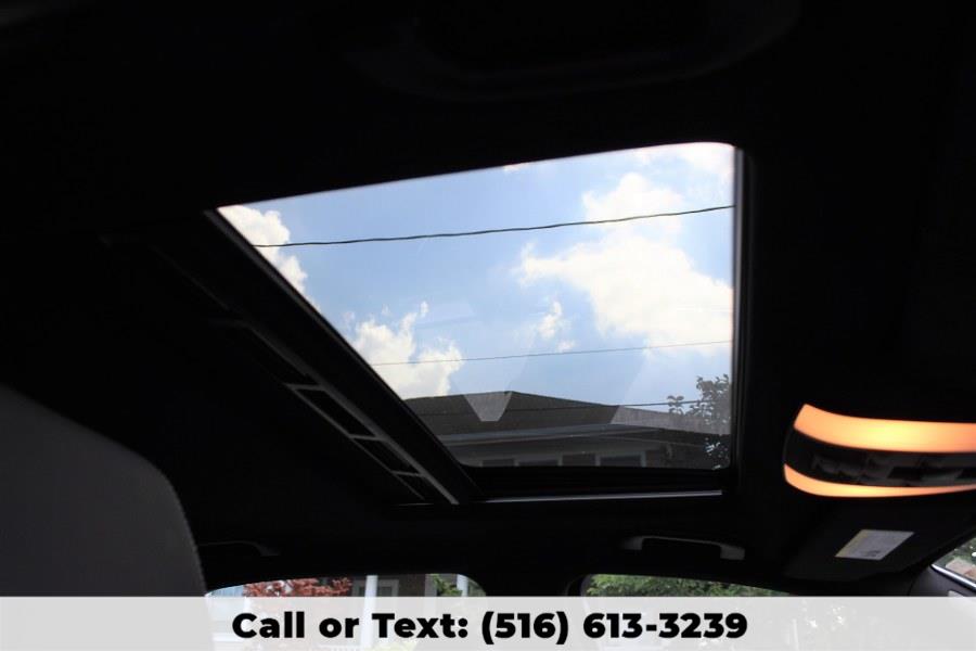 2016 Mercedes-Benz E-Class 4dr Sdn E 350 Luxury 4MATIC, available for sale in Great Neck, New York | Great Neck Car Buyers & Sellers. Great Neck, New York 2016 Mercedes-Benz E-Class 4dr Sdn E 350 Luxury 4MATIC, available for sale in Great Neck, New York | Great Neck Car Buyers & Sellers. Great Neck, New York